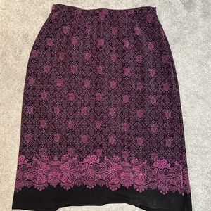 NWOT, Beautiful, Black and Pinkish Purple Skirt